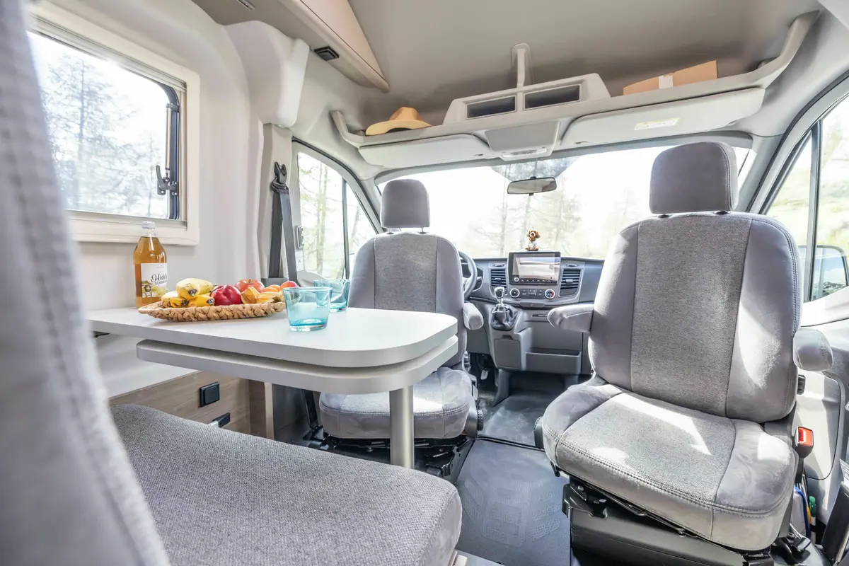 CITY Extra (manual) – Campervans, photo 3
