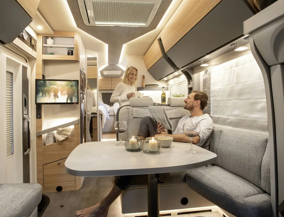 Comfort Plus (manual) – Motorhomes, photo 2