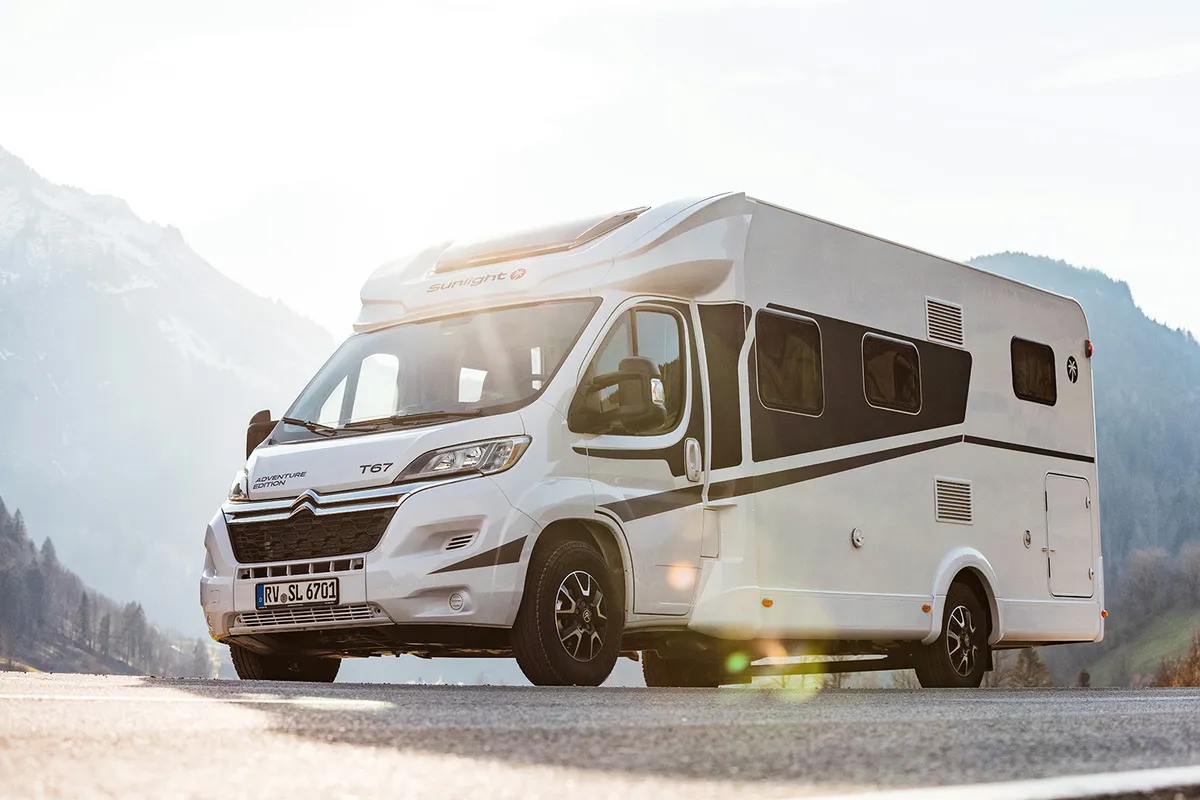 Family Standard (manual) – Motorhomes